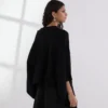 PONCHO EN MAILLE COULOTTE PONCHO EN MAILLE COULOTTE