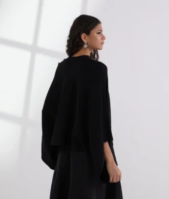 PONCHO EN MAILLE COULOTTE