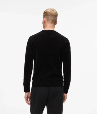 Pull en chenille
