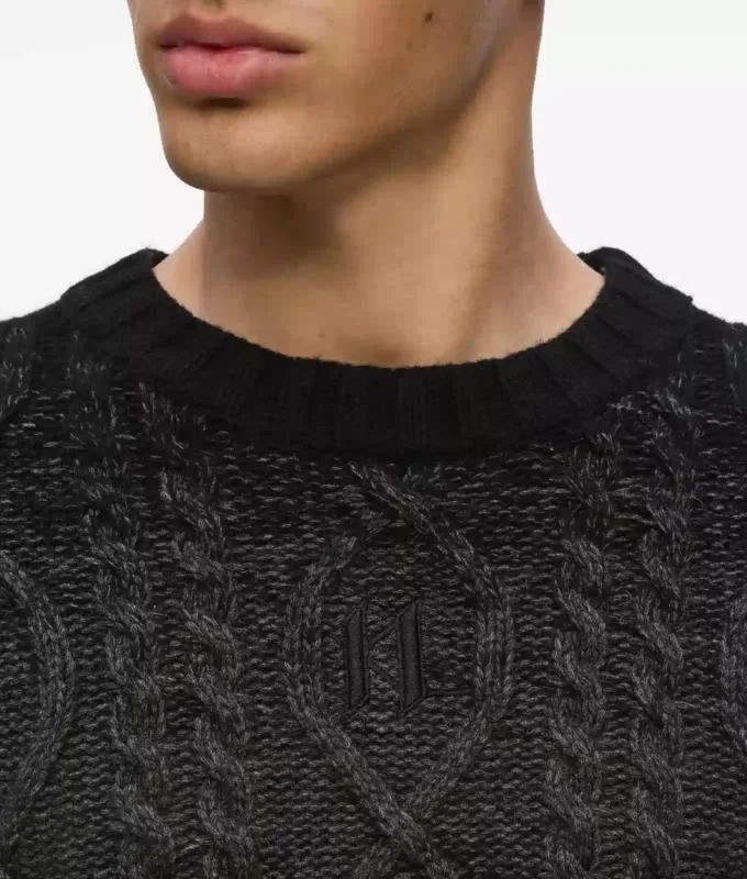 Pull en maille torsadée Pull en maille torsadée