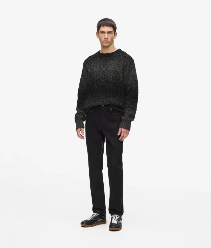Pull en maille torsadée Pull en maille torsadée