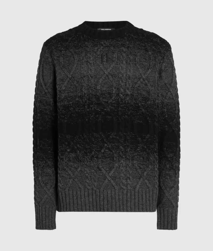 Pull en maille torsadée Pull en maille torsadée