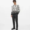 Pull Monogram Pull Monogram