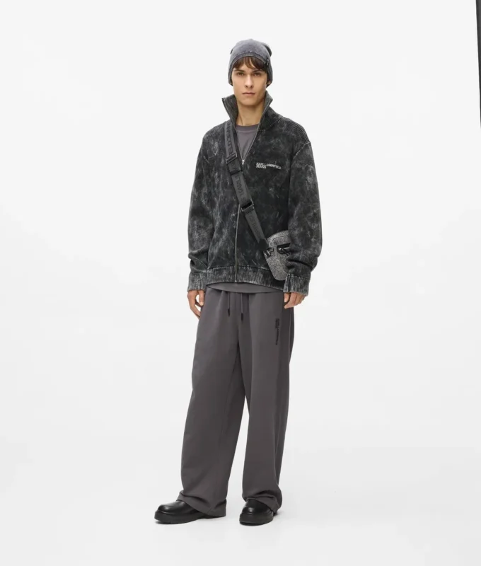 Pull zippé délavé Pull zippé délavé