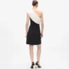Robe asymétrique drapée Robe asymétrique drapée