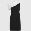 Robe asymétrique drapée Robe asymétrique drapée
