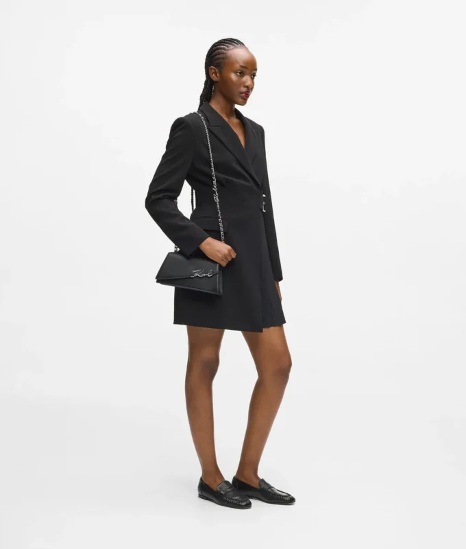 Robe blazer ajustée Robe blazer ajustée