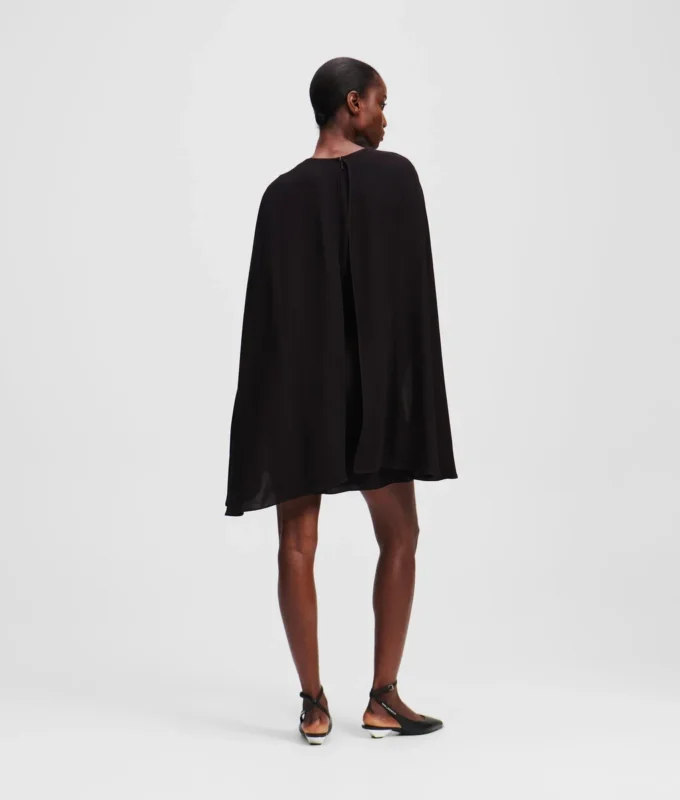 ROBE CAPE COURTE ROBE CAPE COURTE