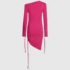 Robe à cordons et épaules dénudées Robe à cordons et épaules dénudées
