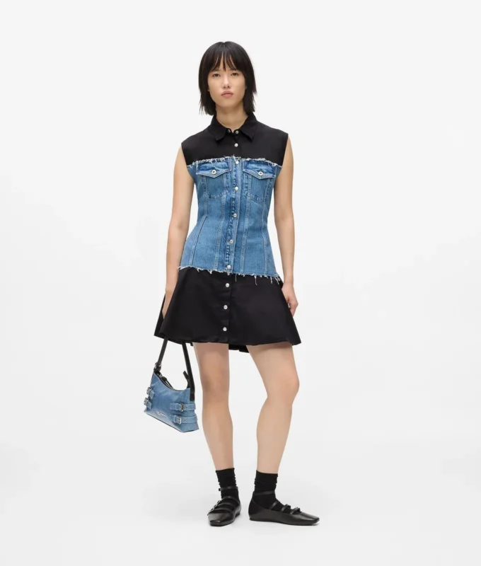 Robe à corsage en denim Robe à corsage en denim