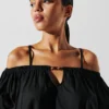 ROBE DE PLAGE À ÉPAULES DÉNUDÉES K/SIGNATURE