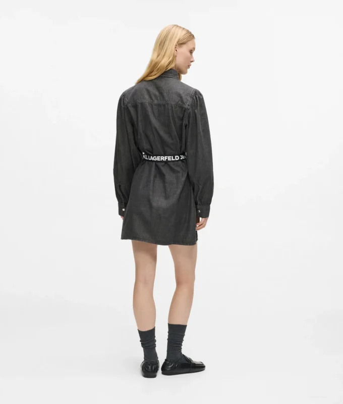 Robe en jean à ceinture Robe en jean à ceinture