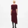 Robe en maille avec ceinture Robe en maille avec ceinture