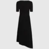 Robe en maille avec ceinture Robe en maille avec ceinture