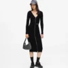 Robe en maille avec fermeture éclair sur le devant Robe en maille avec fermeture éclair sur le devant