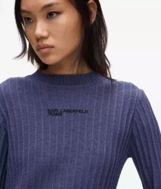 Robe en maille plissée