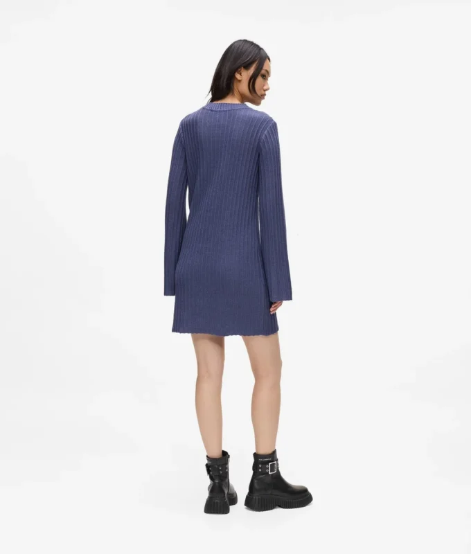 Robe en maille plissée Robe en maille plissée