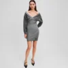 ROBE EN MOLLETON À ÉPAULES DÉNUDÉES ROBE EN MOLLETON À ÉPAULES DÉNUDÉES