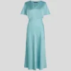 ROBE EN SATIN ROBE EN SATIN