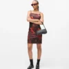 Robe en satin imprimée intégralement Robe en satin imprimée intégralement