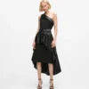 Robe motarde asymétrique Robe motarde asymétrique
