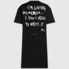 Robe t-shirt avec citation de Karl Robe t-shirt avec citation de Karl