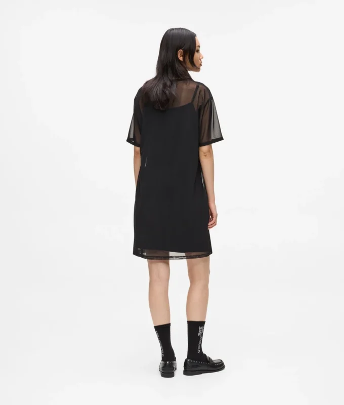 Robe t-shirt en maille Robe t-shirt en maille