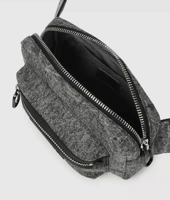 Sac banane en denim délavé