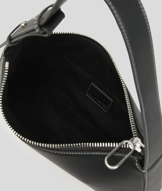 SAC À BANDOULIÈRE AVEC LOGO MÉTALLIQUE SAC À BANDOULIÈRE AVEC LOGO MÉTALLIQUE