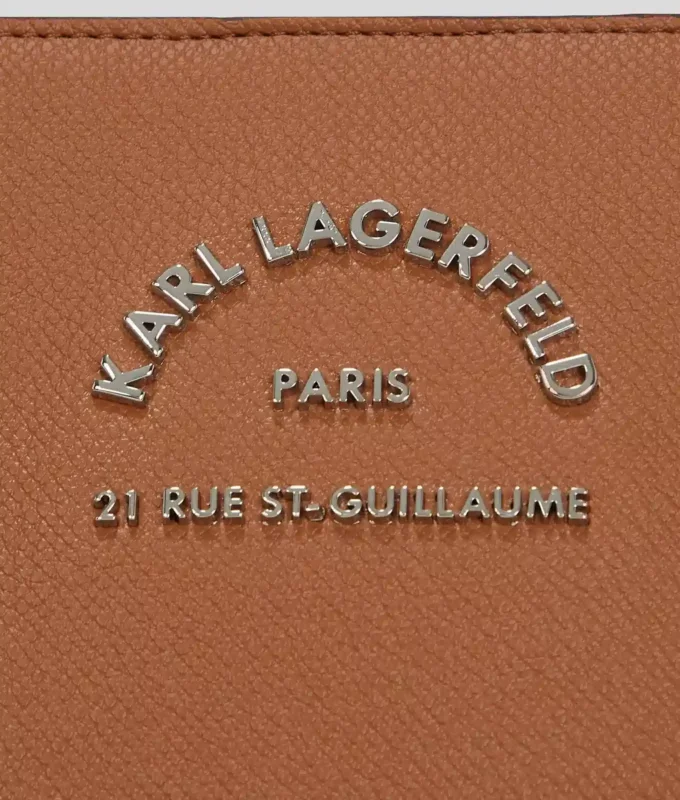 SAC À BANDOULIÈRE EN MÉTAL RUE ST-GUILLAUME