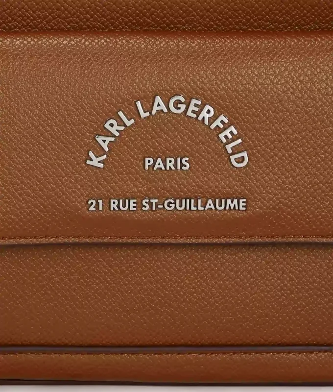 SAC À BANDOULIÈRE EN MÉTAL RUE ST-GUILLAUME