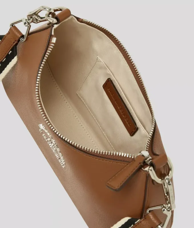 SAC À BANDOULIÈRE EN MÉTAL RUE ST-GUILLAUME