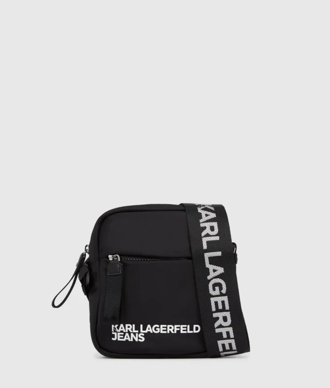 SAC À BANDOULIÈRE EN NYLON SAC À BANDOULIÈRE EN NYLON