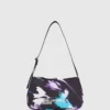 SAC À BANDOULIÈRE EN NYLON À MOTIF FLORAL SAC À BANDOULIÈRE EN NYLON À MOTIF FLORAL