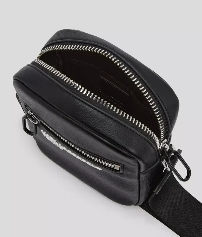 SAC À BANDOULIÈRE EN SIMILI CUIR SAC À BANDOULIÈRE EN SIMILI CUIR