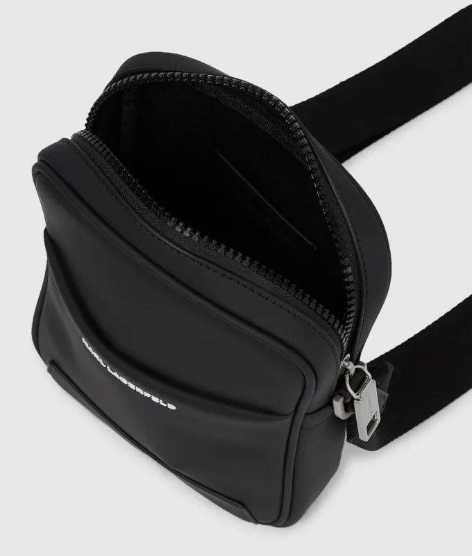 Sac à bandoulière minimaliste avec logo Sac à bandoulière minimaliste avec logo