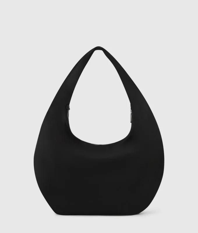 Sac hobo en nylon brillant Sac hobo en nylon brillant