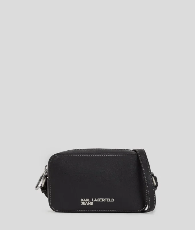 SAC POUR APPAREIL PHOTO AVEC LOGO MÉTALLIQUE SAC POUR APPAREIL PHOTO AVEC LOGO MÉTALLIQUE