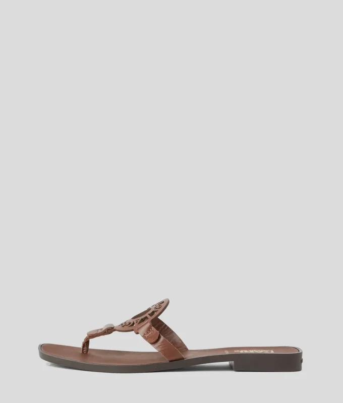 SANDALES AVEC LOGO EN FORME D’ANNEAU SANDALES AVEC LOGO EN FORME D’ANNEAU