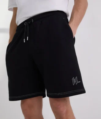 SHORT À COUTURES CONTRASTÉES