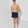 SHORT DE BAIN COURT AVEC LOGO MÉTALLIQUE SHORT DE BAIN COURT AVEC LOGO MÉTALLIQUE