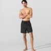 Short de surf mi-long à double ceinture Short de surf mi-long à double ceinture