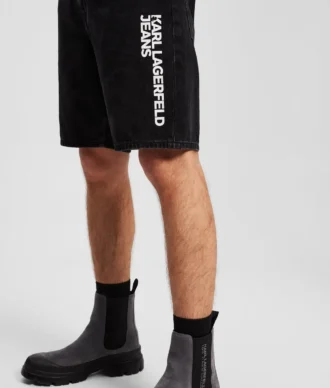 SHORT EN JEAN DÉCONTRACTÉ