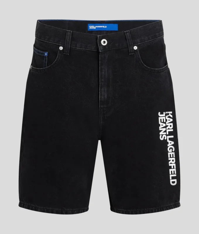 SHORT EN JEAN DÉCONTRACTÉ SHORT EN JEAN DÉCONTRACTÉ