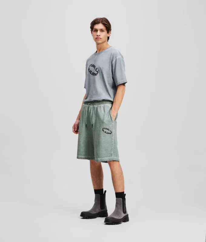 SHORT EN MOLLETON LAVÉ SHORT EN MOLLETON LAVÉ