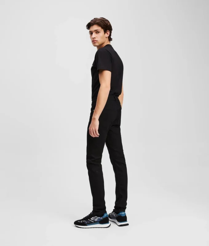 SKINNY SKINNY