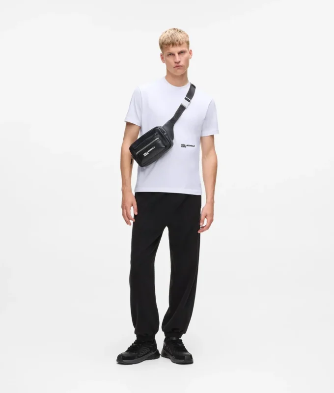 T-shirt avec citation de Karl T-shirt avec citation de Karl