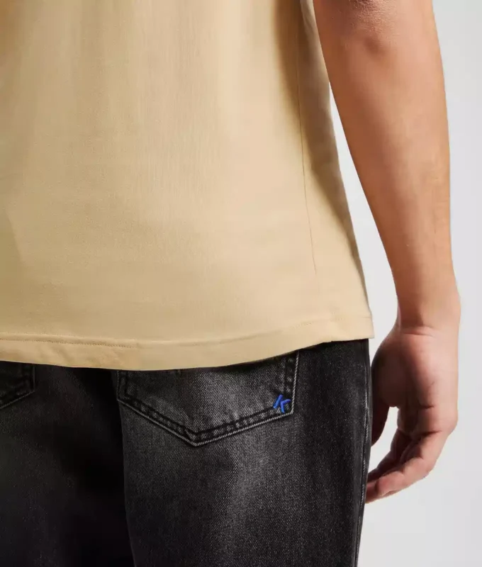 T-SHIRT AVEC LOGO EN FORME D’ANNEAU T-SHIRT AVEC LOGO EN FORME D’ANNEAU