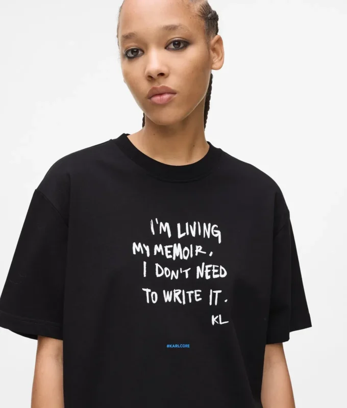 T-shirt décontracté avec citation de Karl T-shirt décontracté avec citation de Karl