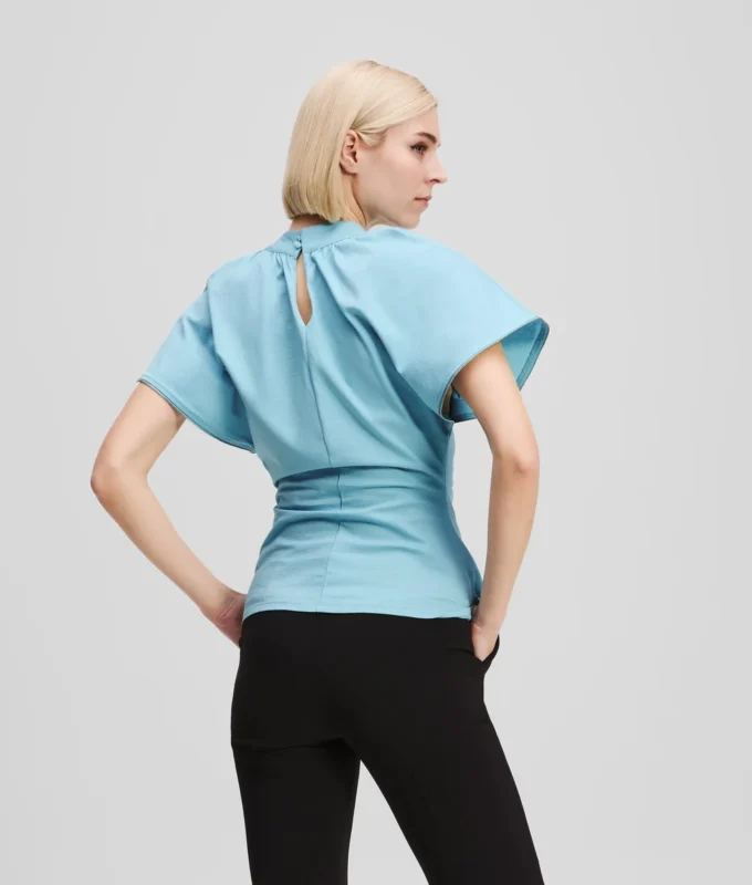T-SHIRT À DÉTAIL ZIP T-SHIRT À DÉTAIL ZIP